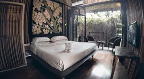The Happy 8 Retreat - Image 2