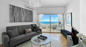 Sea View 1BR With Pool Access - Image 2
