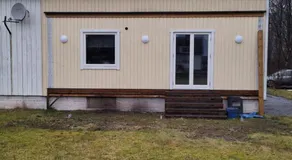 Yellow house - Image 4
