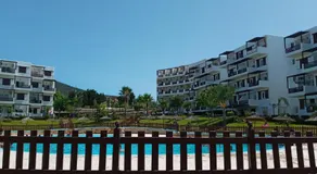 Studio de luxe avec piscine - Image 3