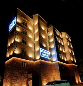 STAY201 - Image 4