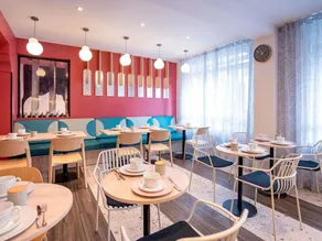 The Modern Hotel - Image 3