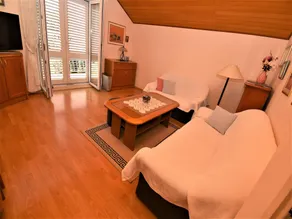 Apartamento con jardín y terraza | Al lado de la playa - Image 4