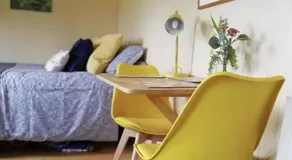 The Daffodil Hut - Image 2