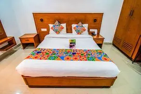 Hotel Kurunji Meridian - Image 2