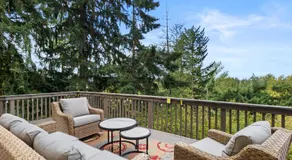 HoneyHomes Spectacular View Home with Amenities - Image 4