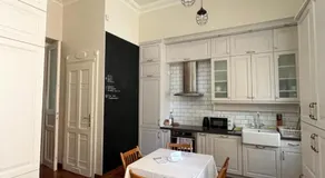 Gellert Square Family Residence - Premium Stay in Buda Side's Cultural Center - Image 5