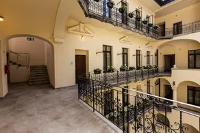 Marbles Residence - Image 3