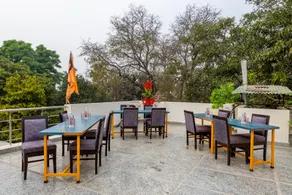 Hotel Ganga Ashoka- 100m from Ganga Ghat - Image 5