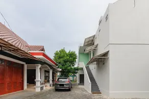 RedDoorz @ Kampung Sawah Jatimurni Bekasi - Image 5