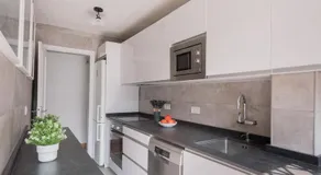 Apartamento Caja Mágica - Image 4