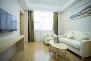 Vienna Hotel Hunan Huaihua Xupu Wanda Plaza - Image 2