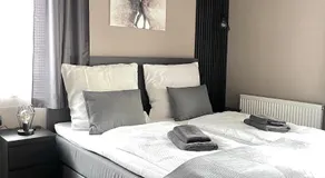 The Steakhouse - Guest Rooms - Image 2