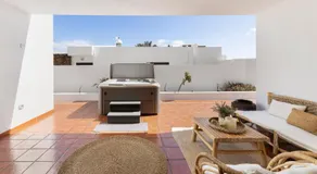 Home2Book Lanzarote Sunset & Jacuzzi House - Image 4