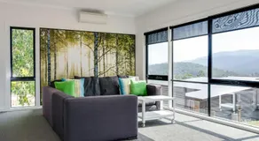 KINGS END - Maison moderne et spacieuse - Image 2