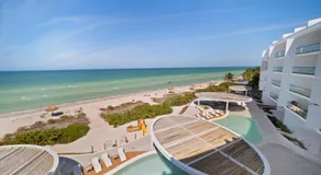 4-Bedroom Beachfront Apartment - Image 5