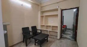 SriShivaShankari GuestHouse - Image 5
