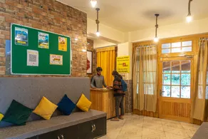 Whoopers Hostel - Image 3