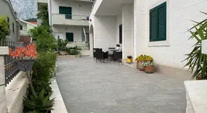 Apartments Topić - Promajna - Image 3
