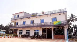 SOWMYA RESIDENCy - Image 5