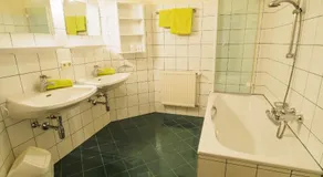 Aparthotel Alpina - Image 2