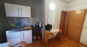 ABM Apartment 24 - Image 4
