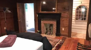 Hunters Retreat - Image 2