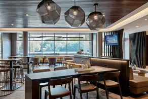 SpringHill Suites by Marriott Madison Fitchburg - Image 3