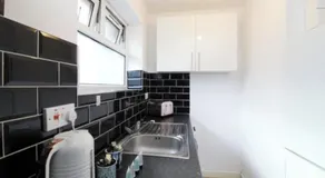 Cosy flat in city Centre - Image 4