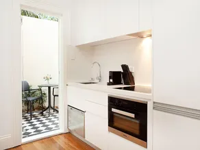 Funky Inner West Studio with Private Patio - Image 5