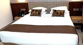 Hotel Queen Maria - Image 2
