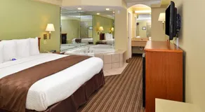 Americas Best Value Inn and Suites Little Rock - Image 3