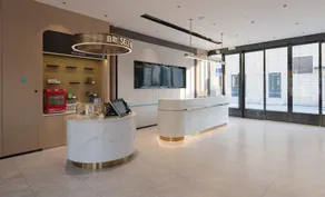 City Comfort Inn - Image 1