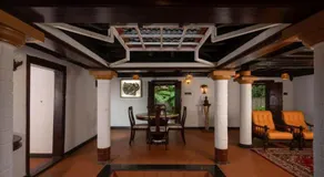 Kunnampath Heritage Nalukettu - Image 3