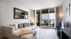 Pier 216 - Ocean View 1BR Private balcony - Image 2