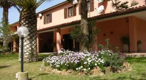 Hotel Su Giudeu - Image 2