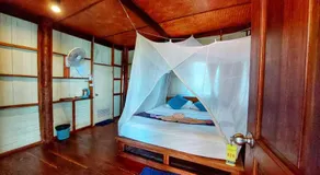 Jungle Hill Beach Bungalow - Image 2