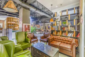James Joyce Coffetel Zhuozhou City Government Branch - Image 4