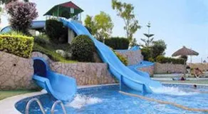 A H RENTALS Columbra Amplio adosado a 100 mtrs playa Piscina Parking - Image 5