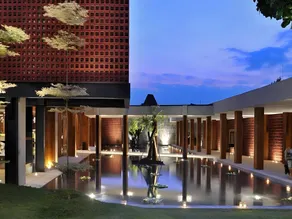 Djoglo Luxury Bungalow - Image 4