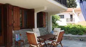 House Smaragdi - Image 5