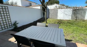 75m near the beach with garden and terrace - Image 4