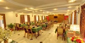 Hill View Resort - Image 4