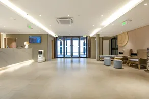 Home Inn Neo Jinan Yaoqiang Airport - Image 3