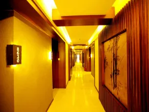Ramada Encore by Wyndham Qionghai Downtown - Image 5