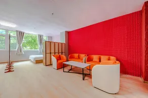 Zhubai No.1 Mansion Hotel (Qingdao May Fourth Square Hisense Bridge Subway Station) - Image 4