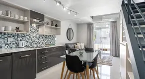 Sutton Place 57 - Image 3