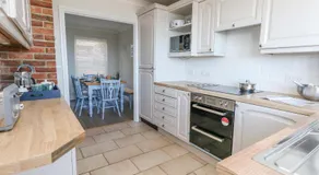 Castle Cove Cottage - Image 5