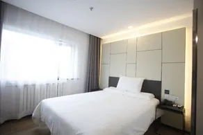 Hi Inn Beijing New International Exhibition Hotel - Image 3