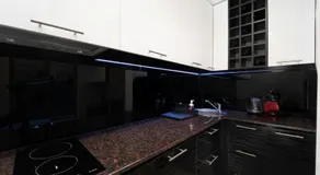 Stylish Cozy Studio with fireplace - Image 4
